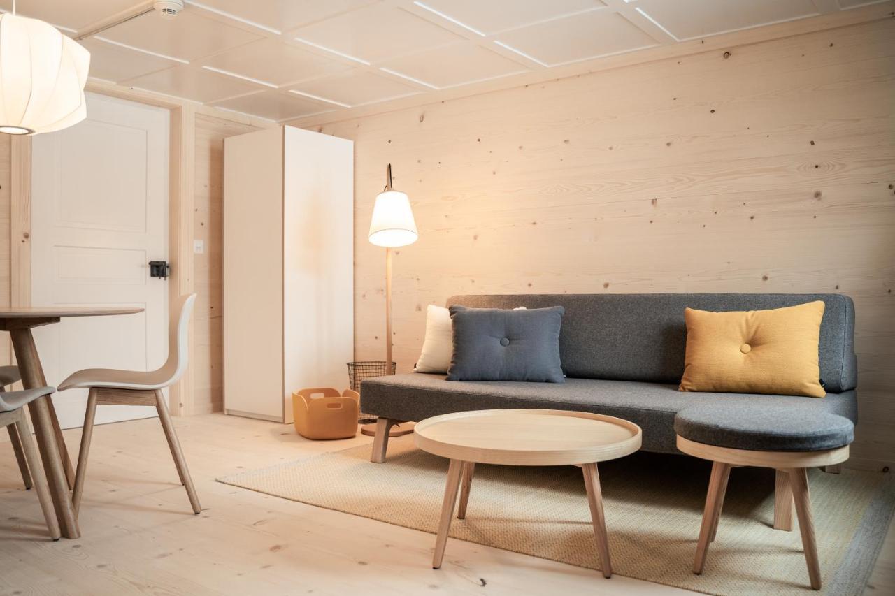 Lenk Lodge - Boutique & Design Hotel Und Apartements Ngoại thất bức ảnh